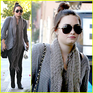 demi-lovato-studio-saturdays