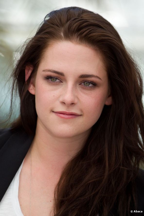 938-kristen-stewart-lors-du-photocall-de-592x0-2