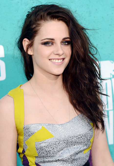 1352136831_kristen-stewart-lg